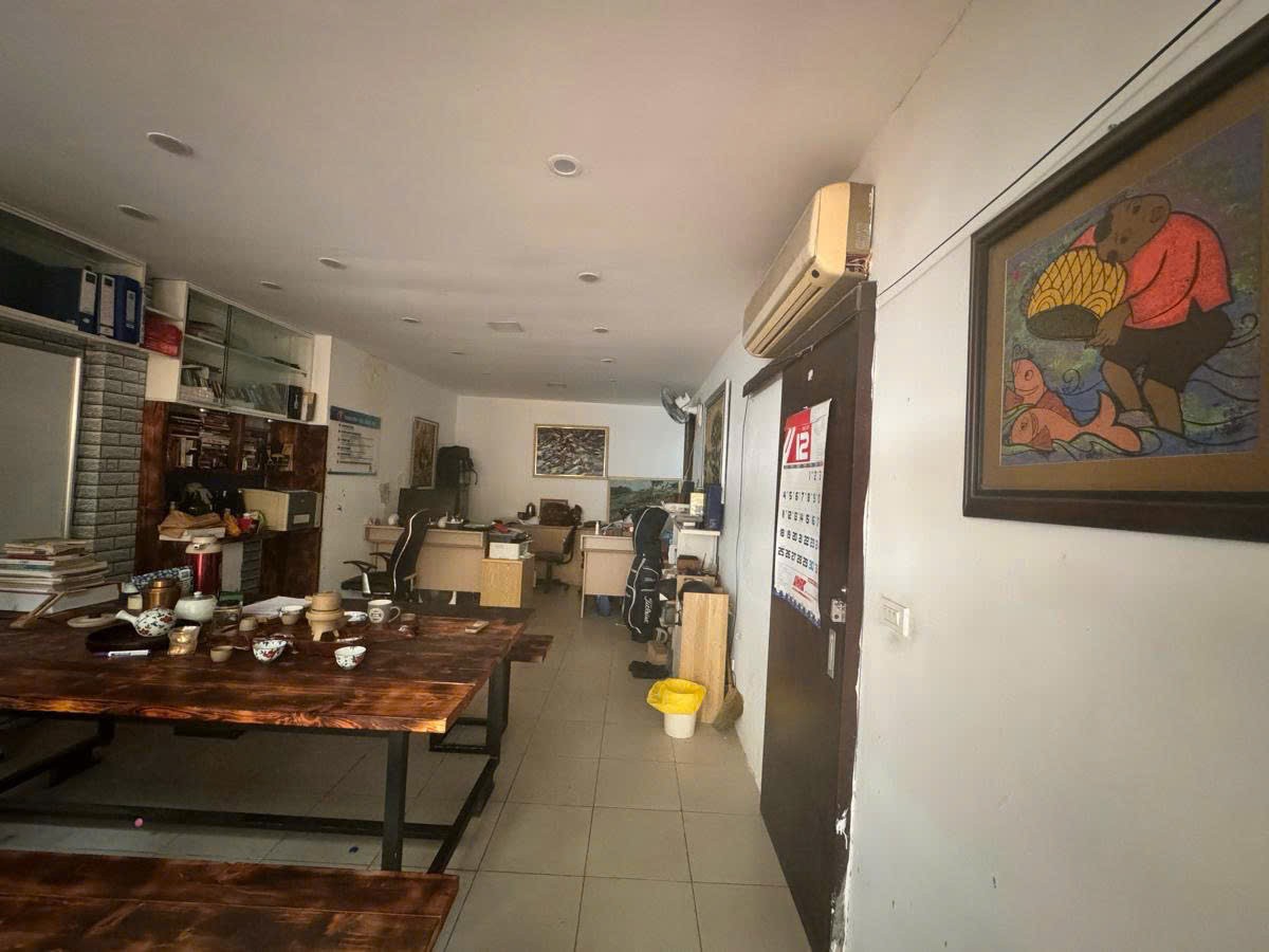 Cần bán Nhà mặt tiền đường Kim Mã Thượng, Phường Cống Vị, Diện tích 104m², Giá 43.9 Tỷ