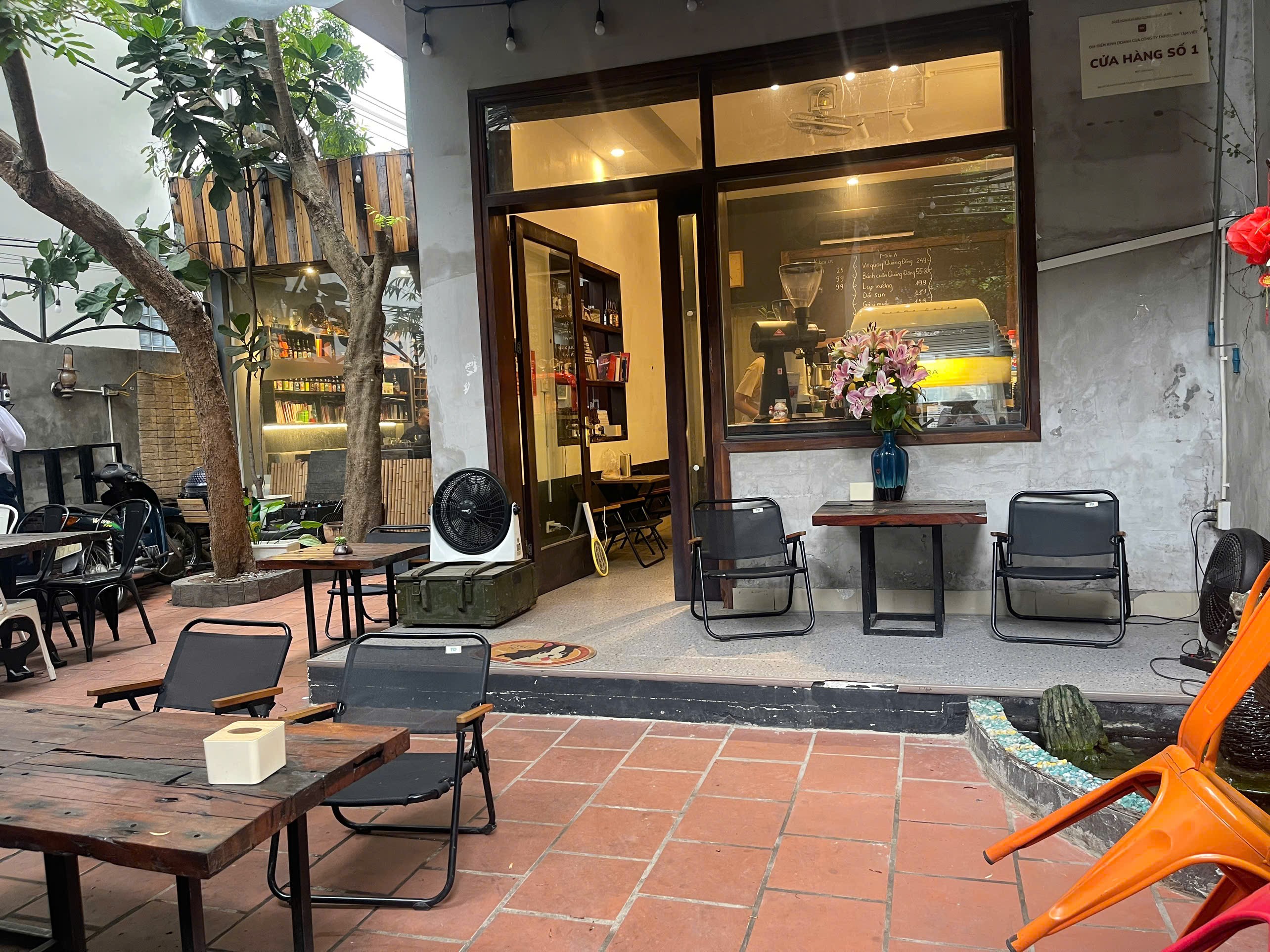 Cần bán Nhà mặt tiền đường Kim Mã Thượng, Phường Cống Vị, Diện tích 104m², Giá 43.9 Tỷ 3