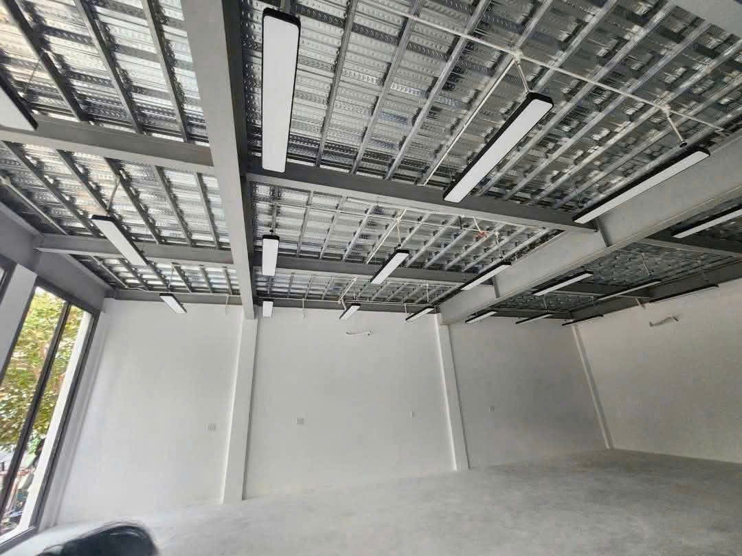 Cho thuê Nhà mặt tiền Phường An Phú, Quận 2, Diện tích 255m², Giá 0100 Triệu/tháng 3