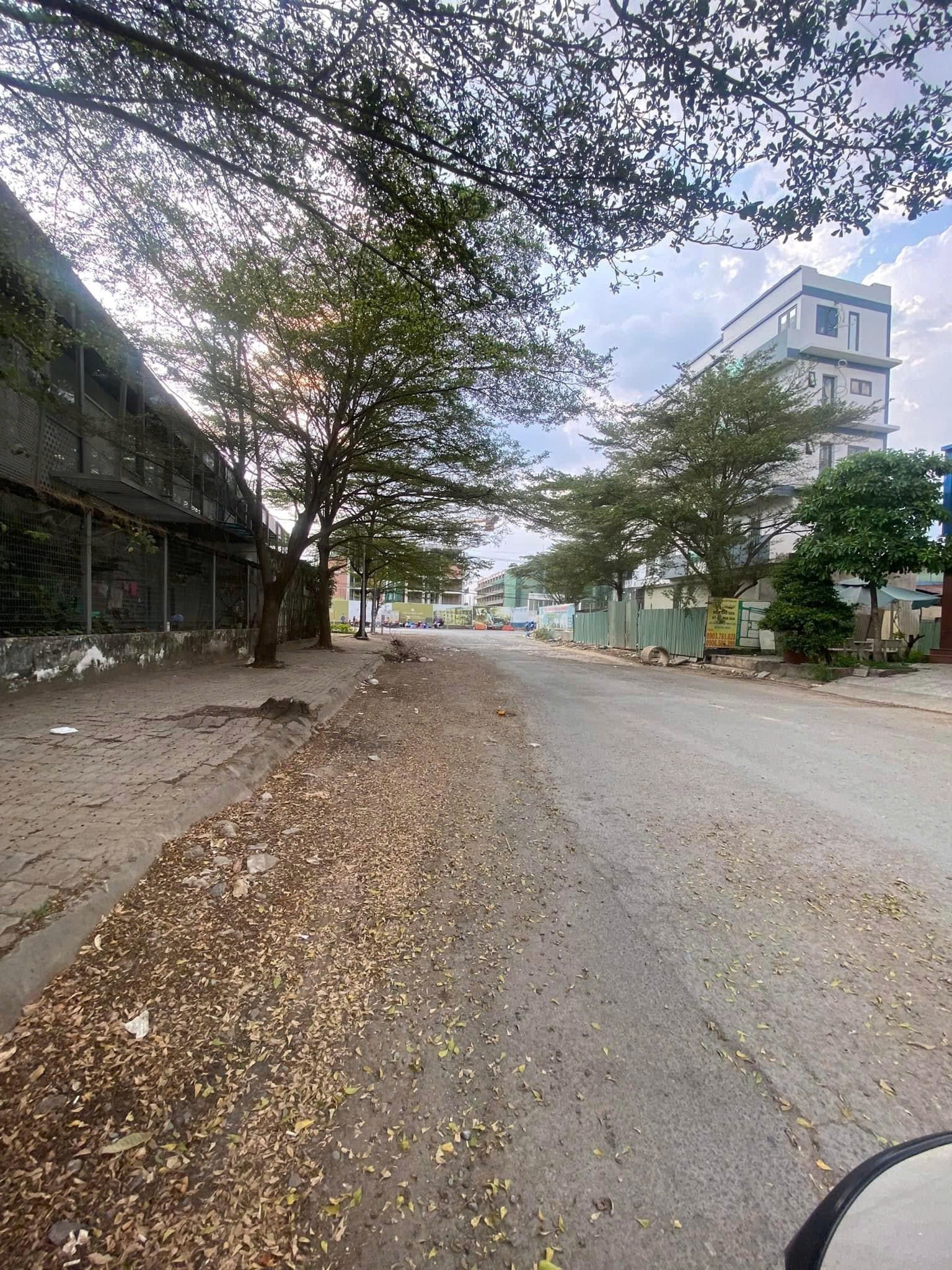 Cần bán Nhà mặt tiền Quận 9, Hồ Chí Minh, Diện tích 87m², Giá 014.9 Tỷ 7