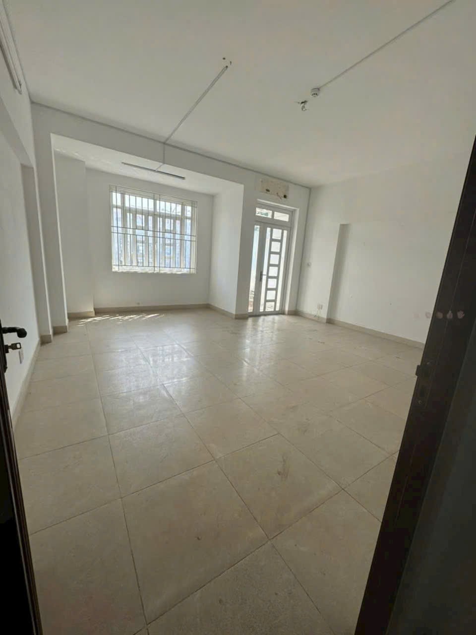 Cho thuê Nhà mặt tiền Phường Tăng Nhơn Phú A, Quận 9, Diện tích 120m², Giá 045 Triệu/tháng 2
