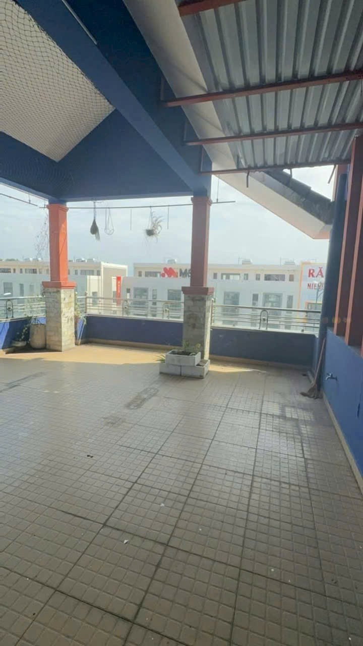 Cho thuê Nhà mặt tiền Phường Tăng Nhơn Phú A, Quận 9, Diện tích 120m², Giá 045 Triệu/tháng 7