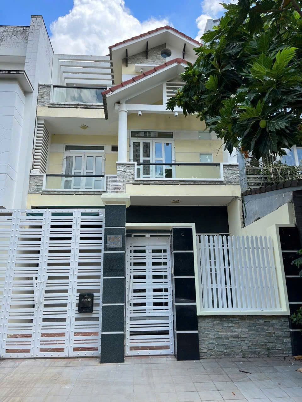 Cho thuê Nhà mặt tiền Phường Thảo Điền, Quận 2, Diện tích 140m², Giá 50 Triệu/tháng 2