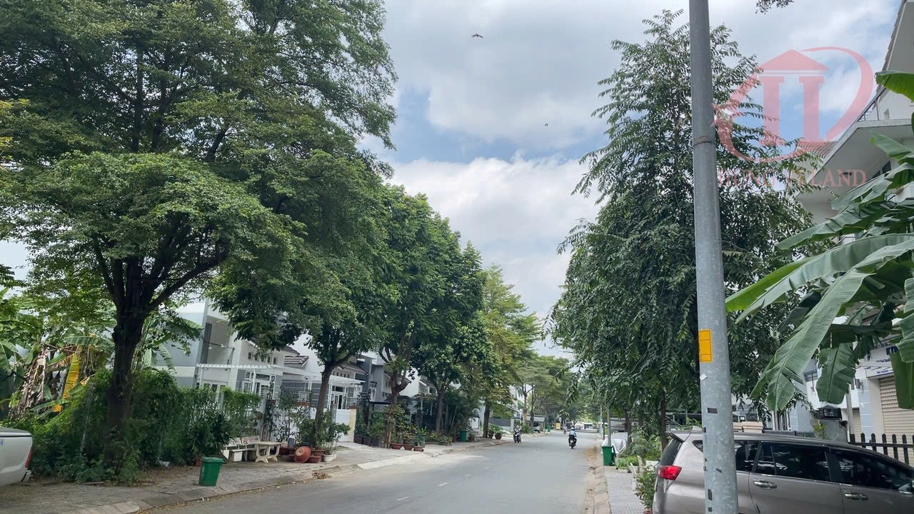 Cần bán Đất Phường Phước Long B, Quận 9, Diện tích 140m², Giá 13 Tỷ 2