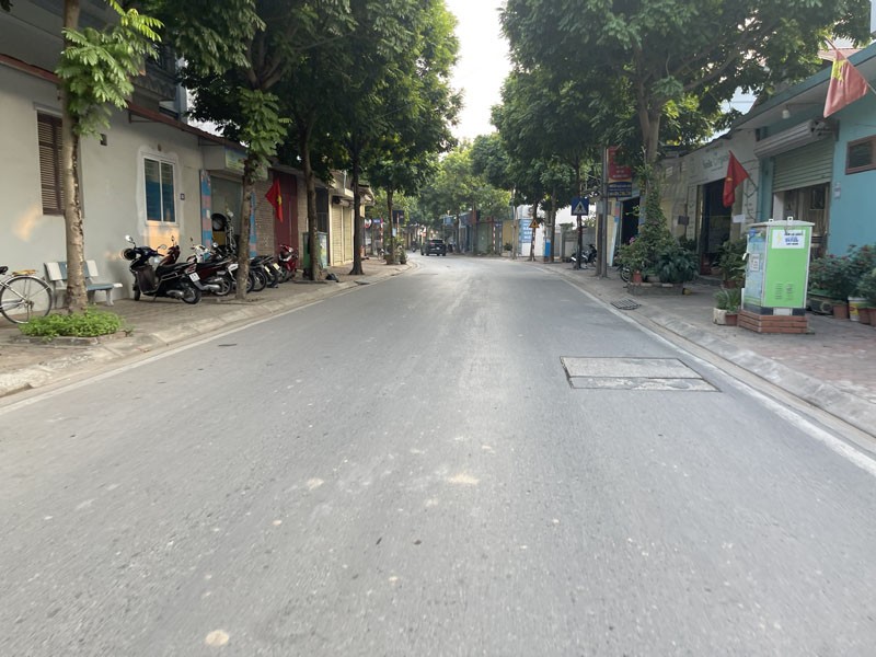 Cần bán 43m2 đất mặt phố Đào Xuyên, Đa Tốn. Đường rộng 15m, kinh doanh sầm uất 2