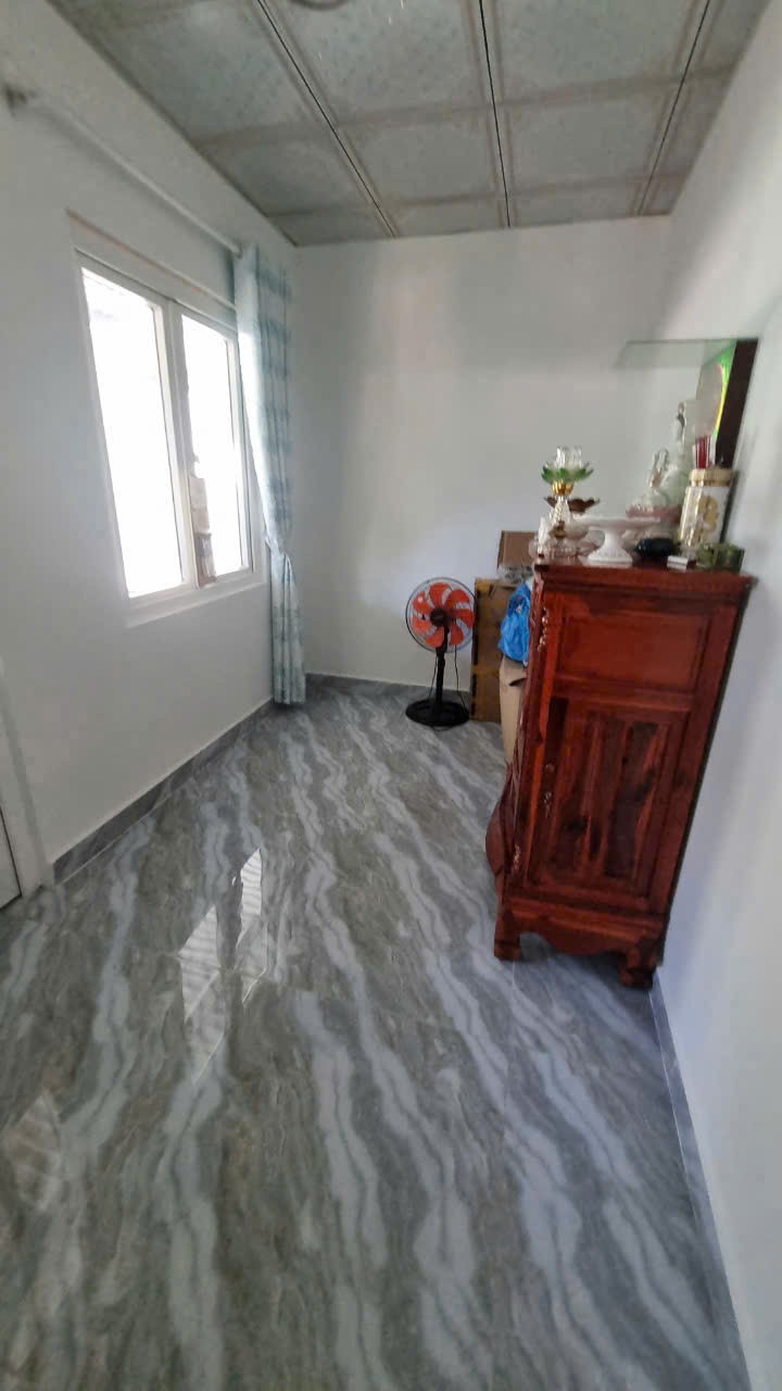 BÁN NHÀ 3PN KIM ĐỒNG MỚI XÂY KHU VỰC TRUNG TÂM KÌM ĐỒNG GẦN CHỢ GIÁ 2 TỶ 5 5