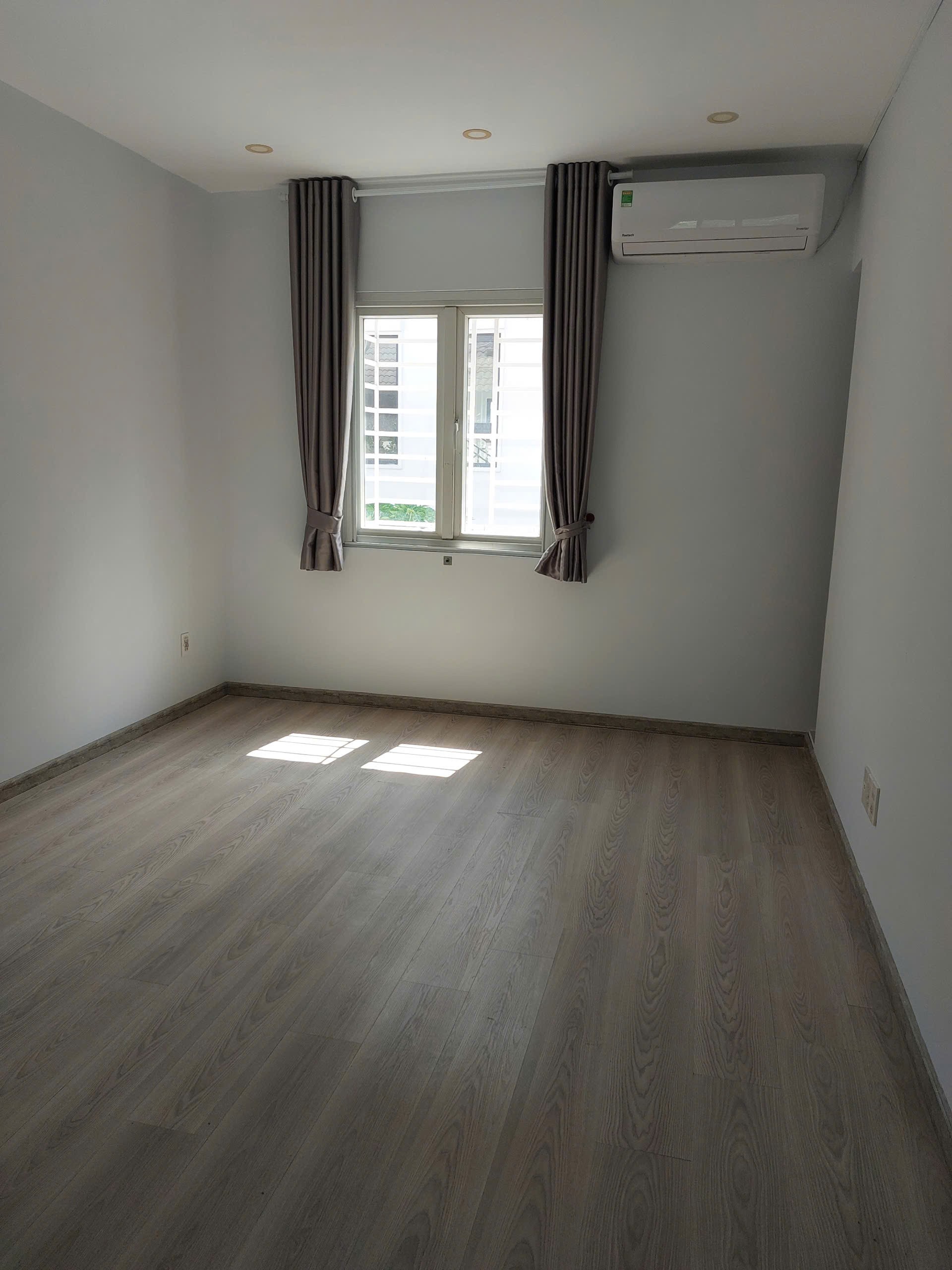 Cho thuê Nhà mặt tiền Quận 9, Hồ Chí Minh, Diện tích 82m², Giá 16 Triệu/tháng 7