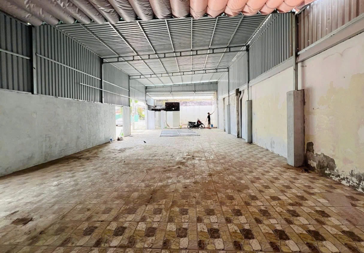 Cho thuê Kho - Nhà xưởng Phường Hiệp Bình Chánh, Thủ Đức, Diện tích 200m², Giá 21 Triệu/tháng