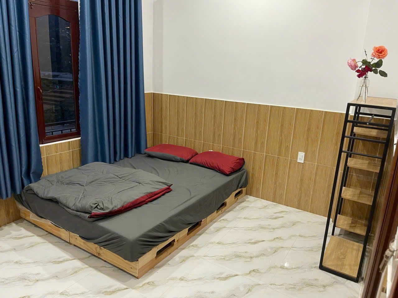 Bán nhà 2 mặt tiền 450m2 view thung lũng đèn Trịnh Hoài Đức phường 11 Đà Lạt - giá 9.5 tỷ 5