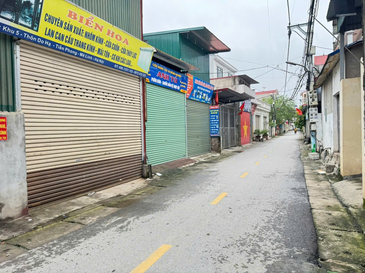 Bán đất tặng nhà C4 thôn Do Hạ, Tiền Phong, Mê Linh. Ở hoặc cho thuê đẹp 3