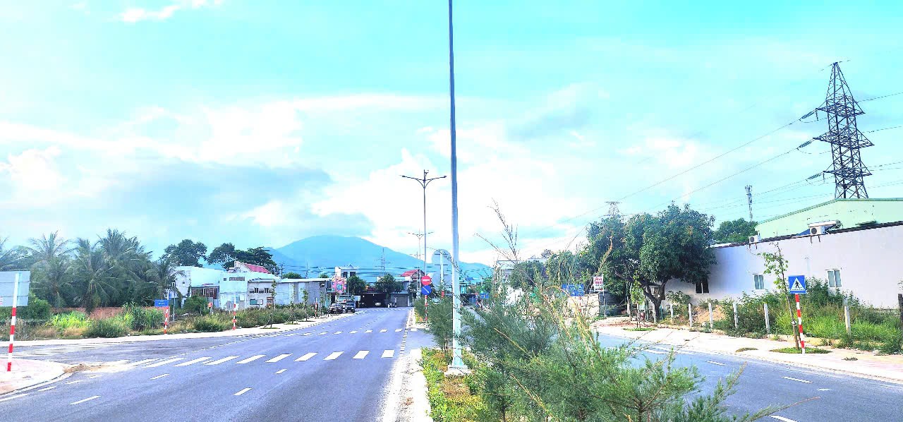 bán đất 2 mặt tiền đường D30 Vĩnh Hiệp Nha Trang 0985451850