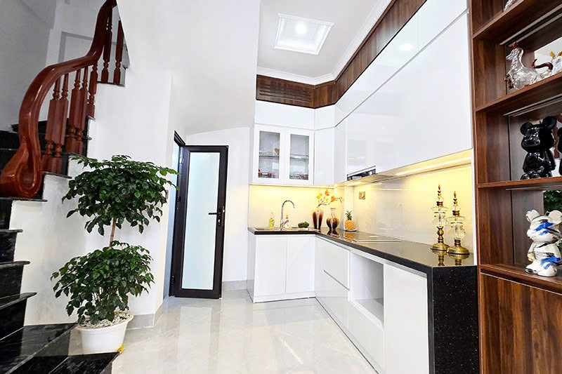 bán căn nhà mới xây  – FULL NỘI THẤT – YÊN HÒA, cầu giấy giá 7ty500tr    083.2865.116