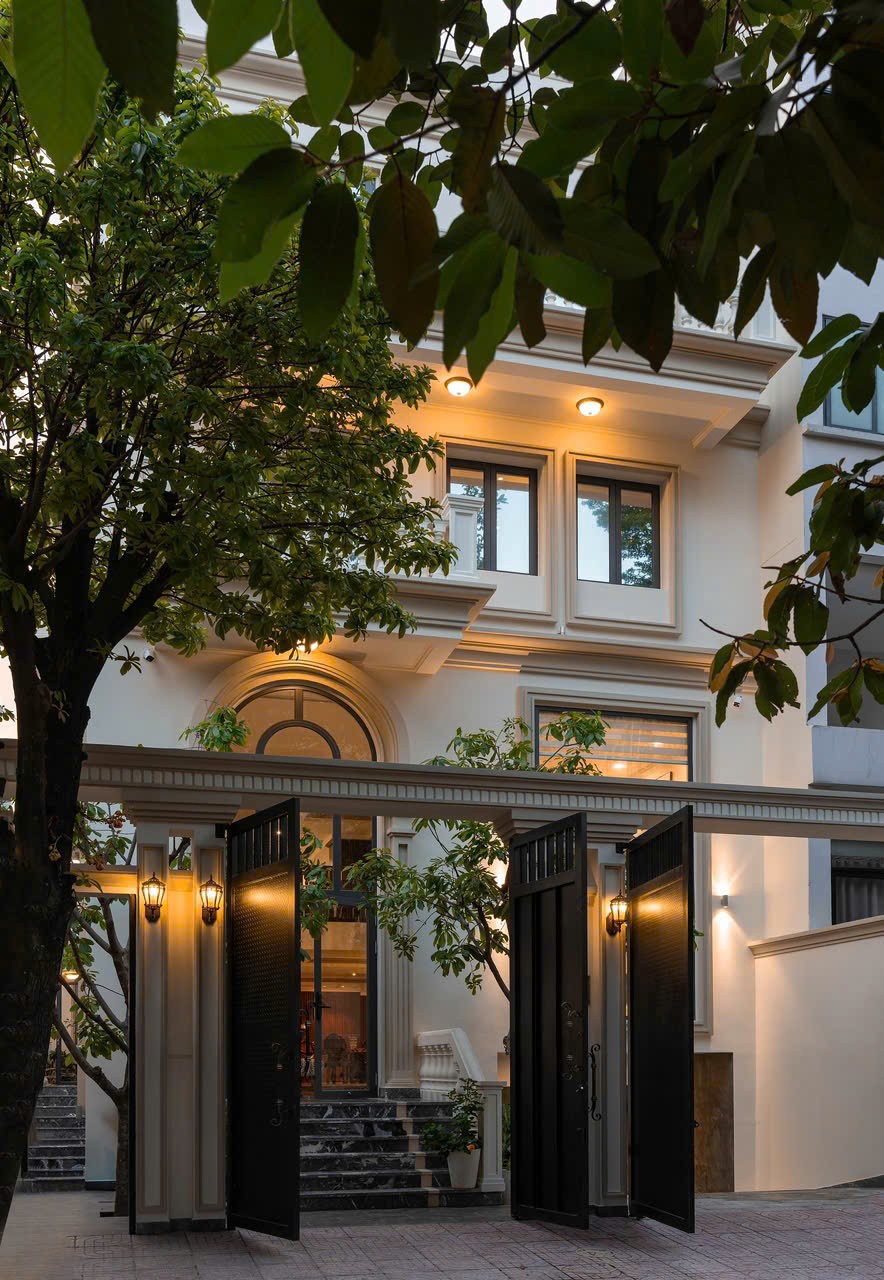 Cho thuê Biệt thự Phường Thạnh Mỹ Lợi, Quận 2, Diện tích 200m², Giá Thương lượng 4