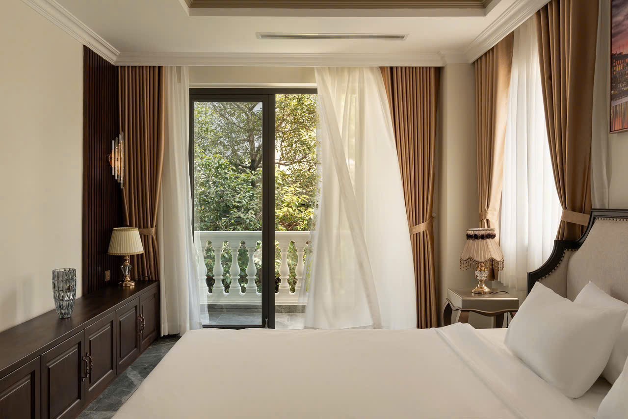 Cho thuê Biệt thự Phường Thạnh Mỹ Lợi, Quận 2, Diện tích 200m², Giá Thương lượng 14