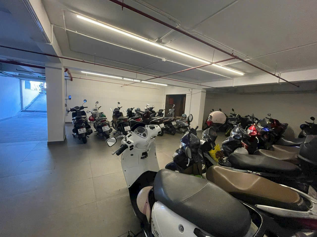 Cho thuê Nhà mặt tiền Quận 7, Hồ Chí Minh, Diện tích 216m², Giá Thương lượng 6