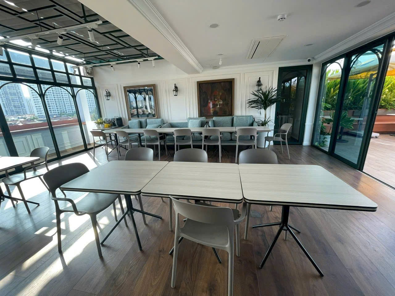 Cho thuê Nhà mặt tiền Quận 7, Hồ Chí Minh, Diện tích 216m², Giá Thương lượng 4