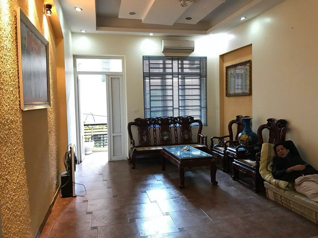Cần bán Nhà mặt tiền đường Giáp Bát, Phường Giáp Bát, Diện tích 88m², Giá 14.2 Tỷ 3
