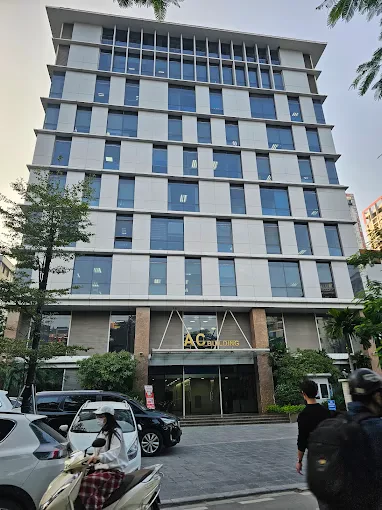Cho thuê Văn phòng đường Duy Tân, Phường Dịch Vọng Hậu, Diện tích 112m², Giá Thương lượng