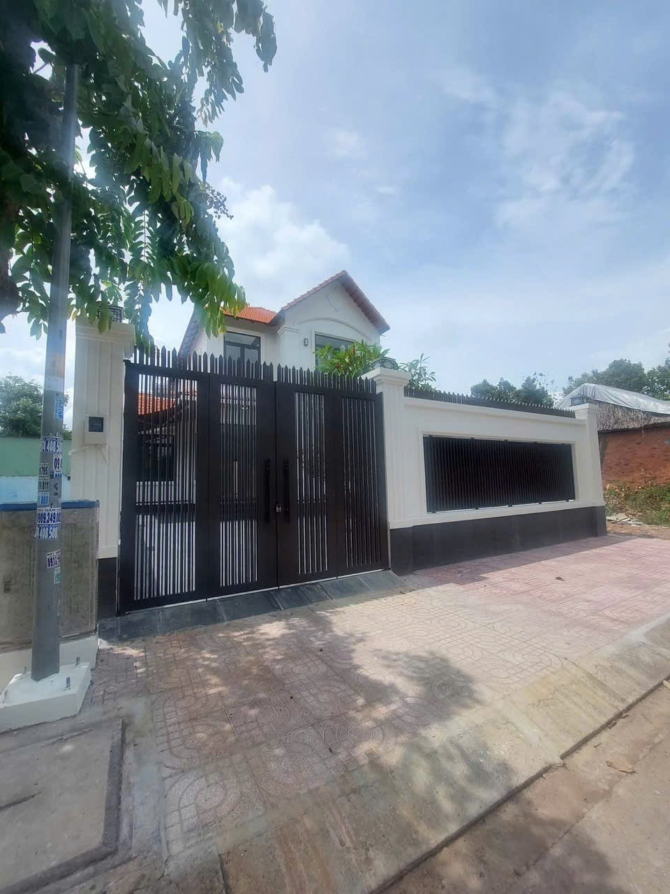 CHO THUÊ BIỆT THỰ HẺM XE TẢI QL 13 P. HIỆP BÌNH PHƯỚC, GẦN HIỆP BÌNH, TIỆN ÍCH ĐẦY ĐỦ.