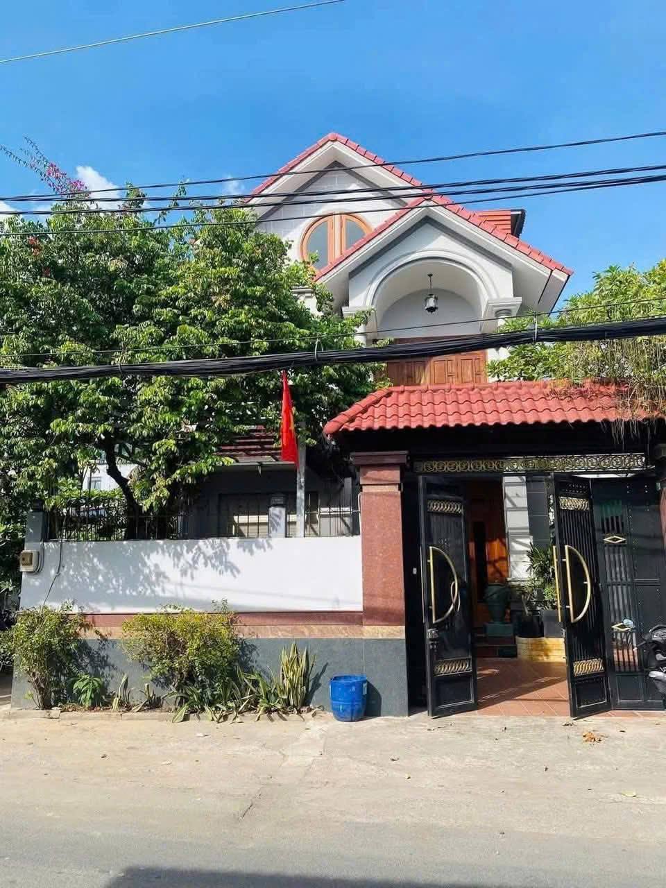 Cho thuê Biệt thự đường 11, Phường Trường Thọ, Diện tích 400m², Giá 30 Triệu/tháng