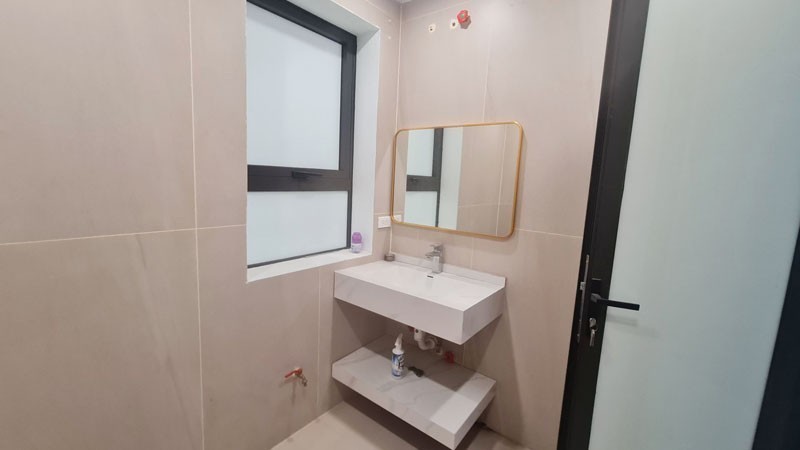 Hoa Hậu Lê Xá - Bát Tràng: 63,3m2 nhà 5 tầng thang máy, lô góc thoáng, đường ô tô tránh 6