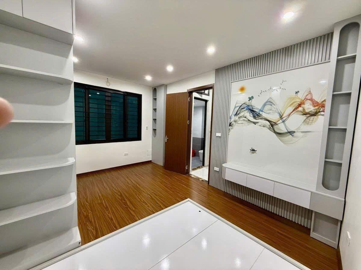 GỐC LÕI ĐỐNG ĐA - NGÕ NÔNG BA GÁC - LÔ GÓC HAI THOÁNG - NĂM TẦNG KIÊN CỐ - NỘI THẤT SANG XỊN - SỔ 3