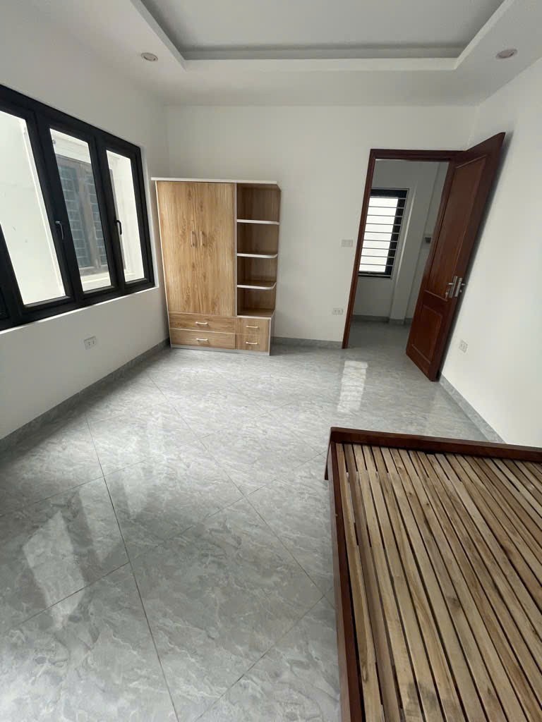 42m2 NHÀ MỚI 5 TẦNG, LAI XÁ KIM CHUNG, LÔ GÓC 3 MẶT THOÁNG, ÔTÔ ĐỖ CỔNG, SỐ VUÔNG ĐẸP, 6.x TỶ 4