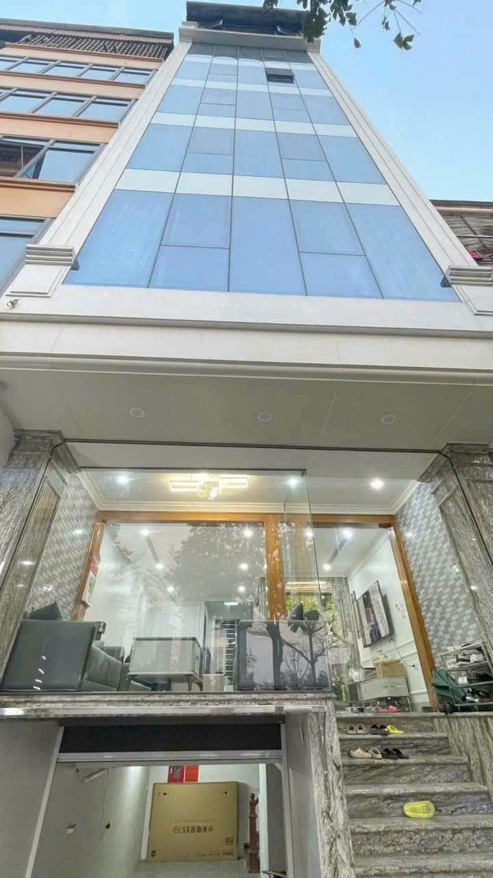 Cho thuê nhà, 111m2- 6T, Hoàng Cầu, La Thành, Đặng Tiến Đông -38 tr