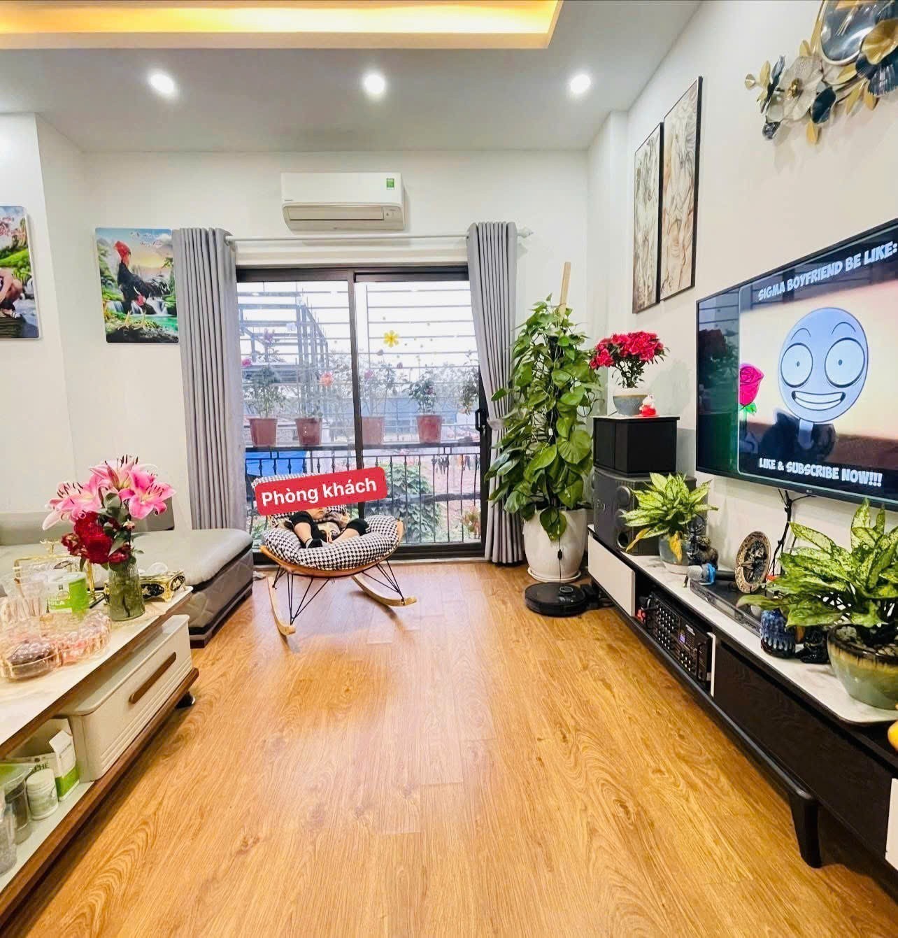 Hàng Hót Vũ Đức Thận - Long Biên. 4