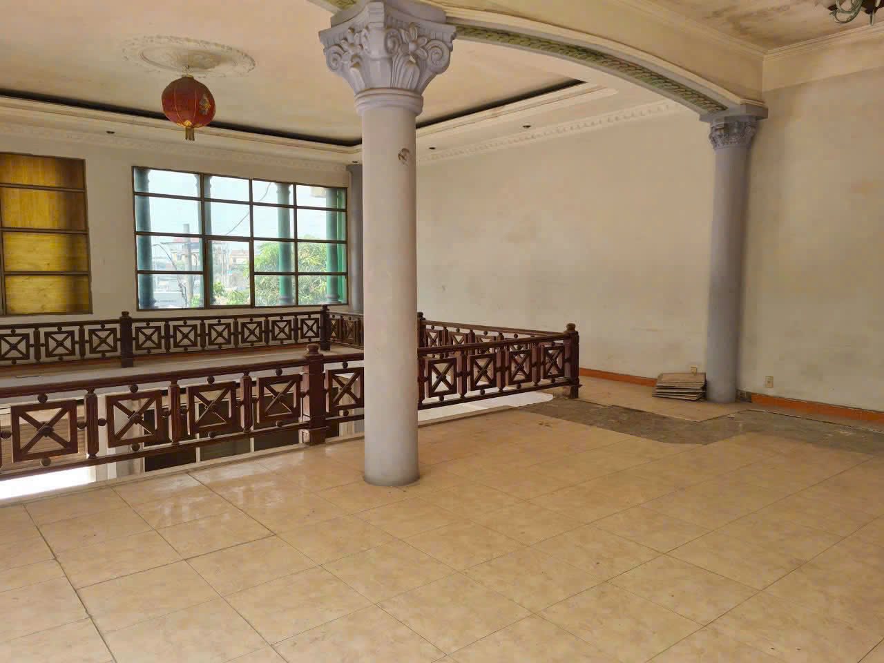 Bán đất tặng căn nhà 2 tầng mặt đường Hoàng Ngân, TP Hải Dương, 505.7m2, mt rộng, giá cực tốt 3
