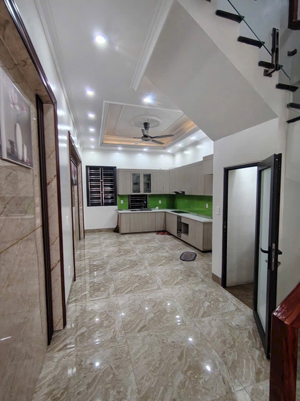 Bán nhà ngõ 55 phố Đức Minh, phường Thanh Bình, TP Hải Dương, 58.3m2, mt 4m, 3 tầng, 3 ngủ, 3.2 tỷ 3