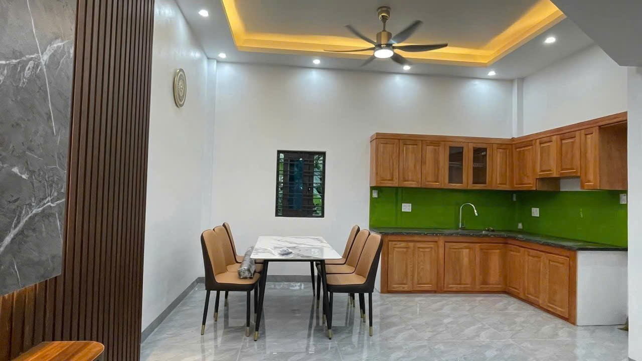Bán nhà 3 tầng Nhị Châu Hải Dương 48m2 sát chợ giá chỉ 1 tỷ890tr 2