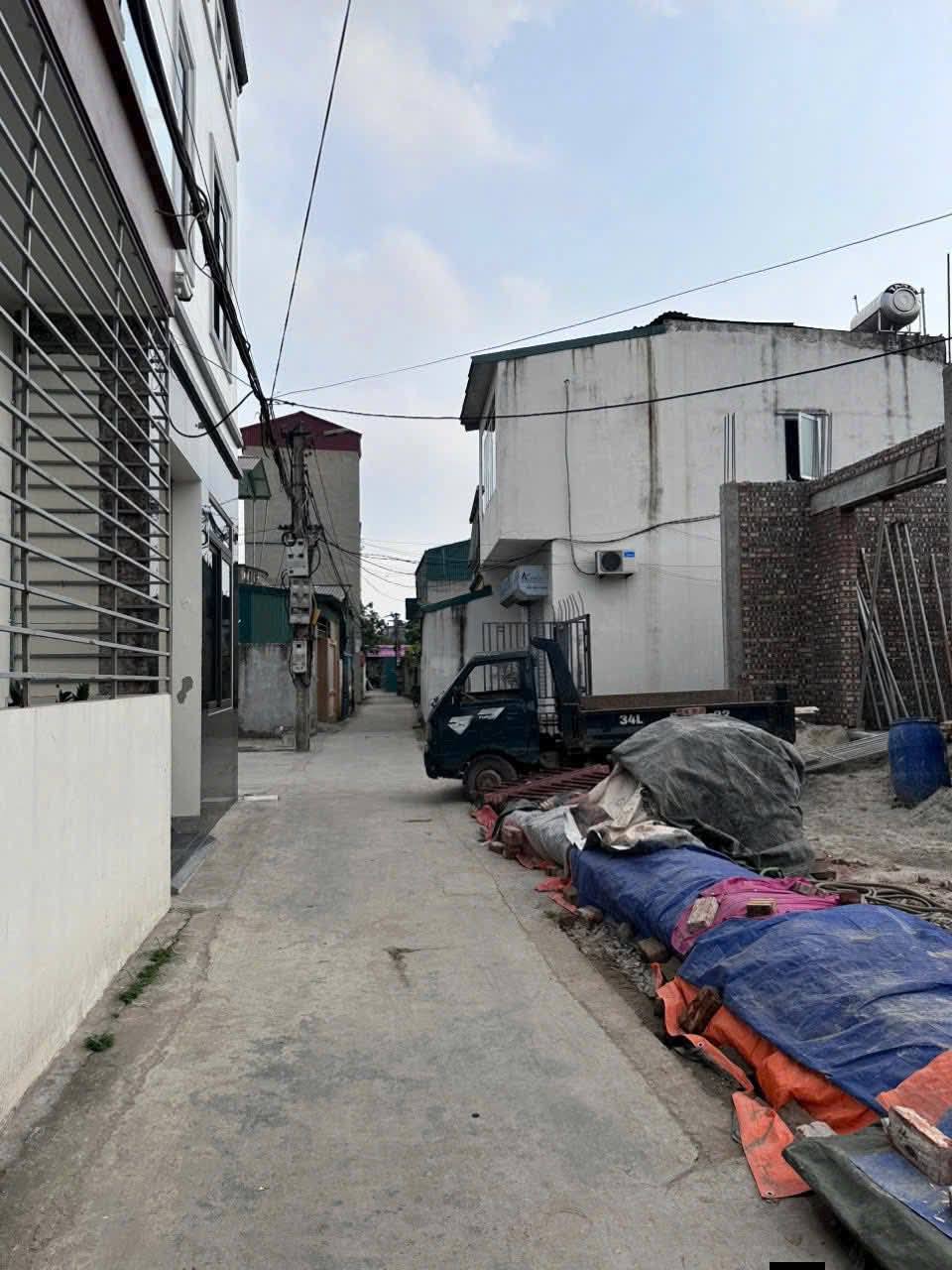 Bán đất lô góc khu 3 Việt Hòa Hải Dương, 69m2, ngõ ô tô, giá 1.36 tỷ 2