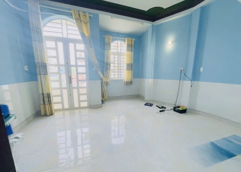 Bán nhà  đường Nguyễn Duy Trinh, Phường Long Trường, Q9, Thủ Đức. DT 64m2, 3 tầng, SH. Giá  5.65 tỷ 5