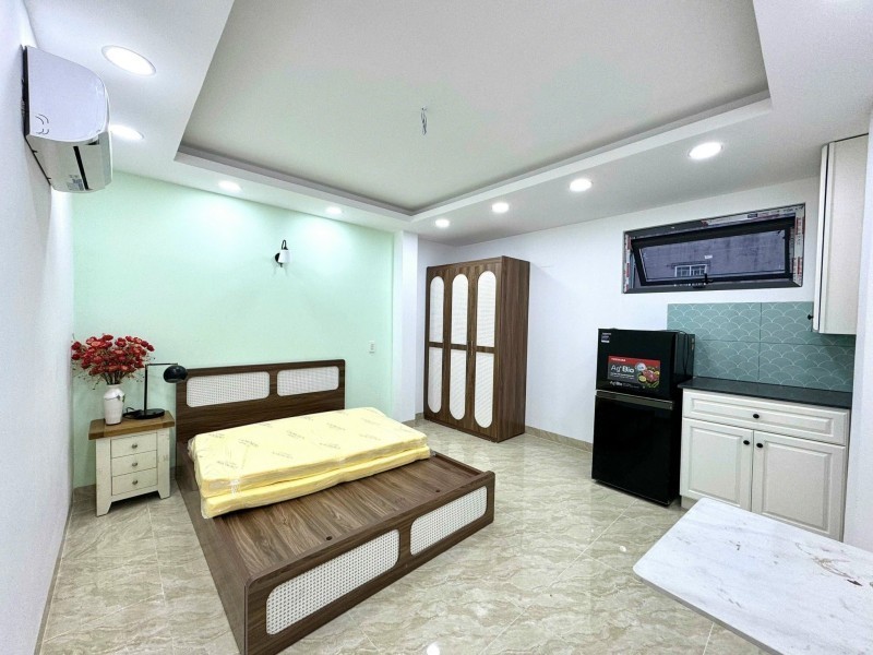 Bán nhà hẻm Phạm Văn Đồng, Thủ Đức, TP HCM. DT 74m2, 4 tầng. Giá 8.8 tỷ. 2