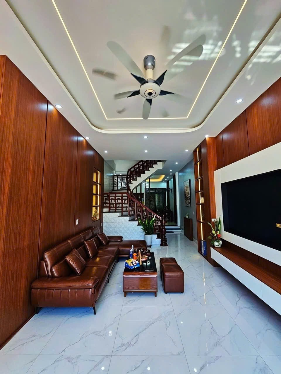 bán nhà khu đô thị kì bá - vị trí vip, dân cư văn minh, lịch sự, tiện ích quanh quanh, đời sống an