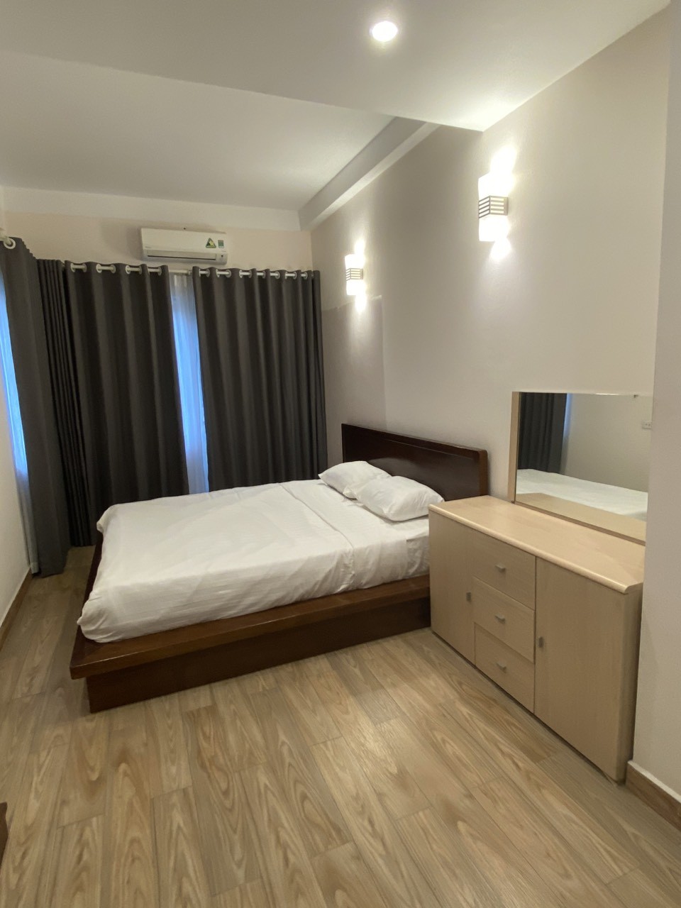 Cho thuê căn chung cư mini giá rẻ cực xịn sò tại Ngõ 189 Hoàng Hoa Thám, Ba Đình. Chỉ 10Tr 3