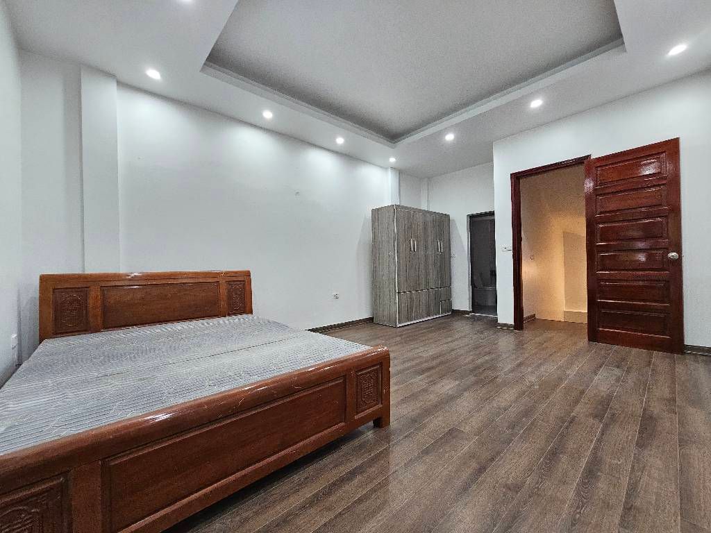 Cần bán Nhà mặt tiền đường Thạch Bàn, Phường Thạch Bàn, Diện tích 36m², Giá 7.55 Tỷ 3