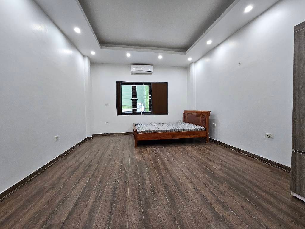 Cần bán Nhà mặt tiền đường Thạch Bàn, Phường Thạch Bàn, Diện tích 36m², Giá 7.55 Tỷ 4