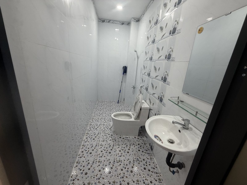 Bán nhà đường số 5 Linh Trung, Thủ Đức, TP HCM. DT 62m2, 2 tầng, SHR. Giá  4,05 tỷ, 5