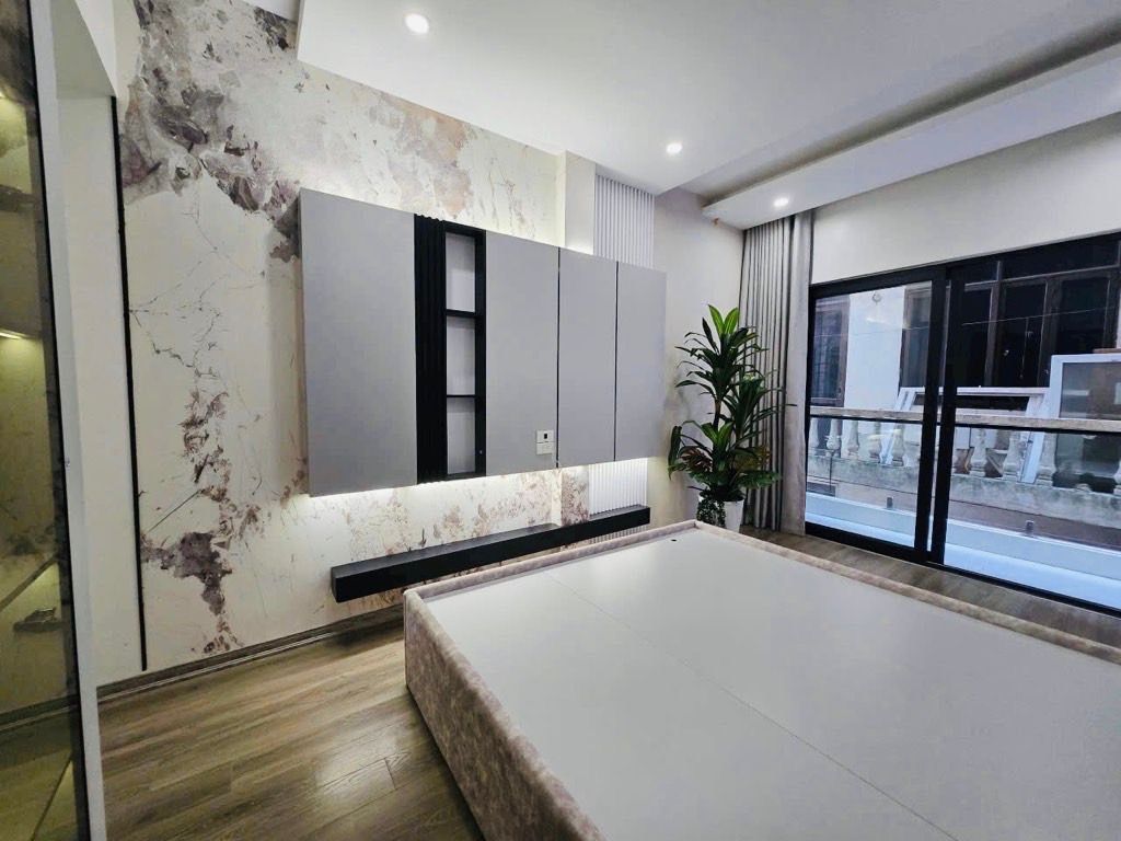 Cần bán Nhà mặt tiền đường Bùi Ngọc Dương, Phường Quỳnh Lôi, Diện tích 42m², Giá 9.65 Tỷ 4