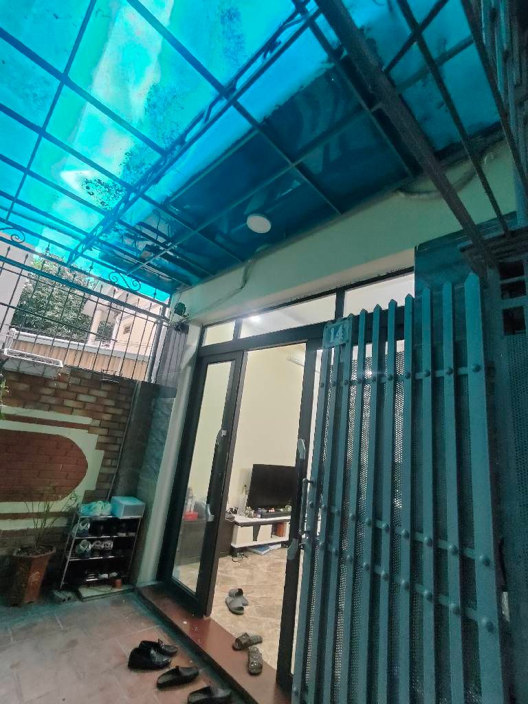Cần bán Nhà mặt tiền đường Trương Định, Phường Giáp Bát, Diện tích 55m², Giá 11.68 Tỷ