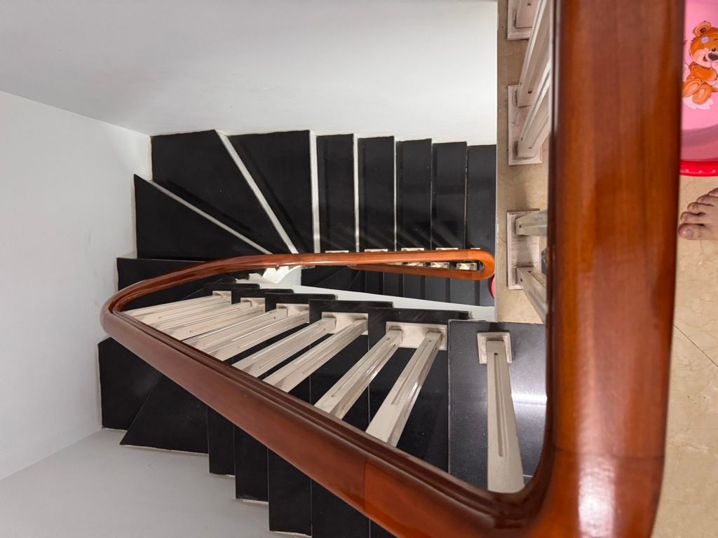 Cần bán Nhà mặt tiền đường Yên Duyên, Phường Yên Sở, Diện tích 42m², Giá 11.2 Tỷ 4