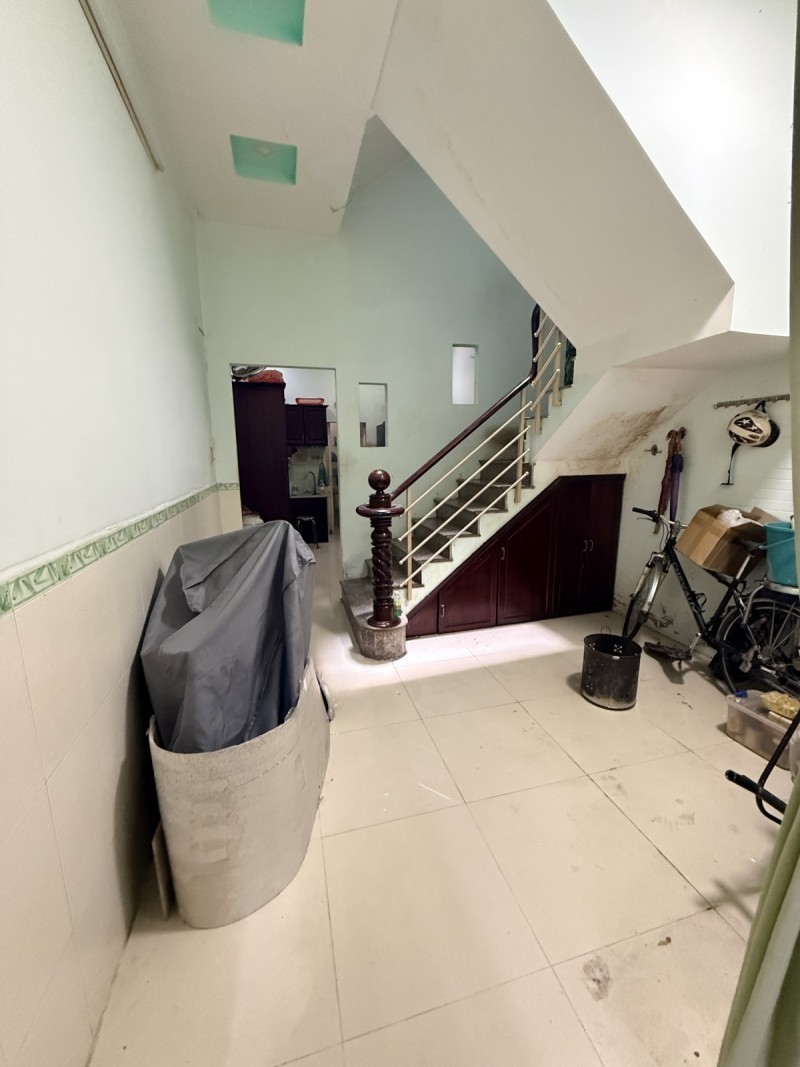 NHÀ NGON HIẾM CÓ ĐƯỜNG 3/2 Q11 50M2 4 TẦNG 4PN 4WC SÂN THƯỢNG CHỈ 5.98 TỶ 4
