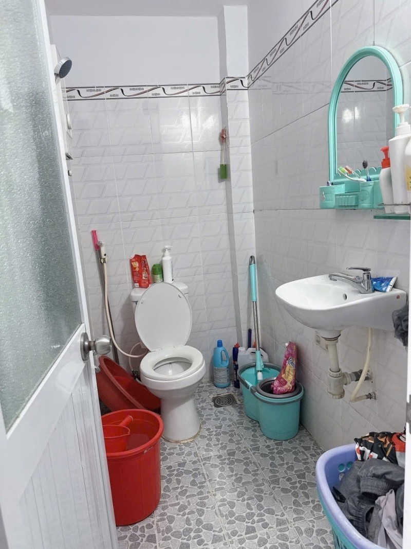 LÊ VĂN QUỚI BÌNH TÂN HẺM XE HƠI 26M2 3 TẦNG ĐÚC 2PN 3WC CHỈ 3.95 TỶ 4