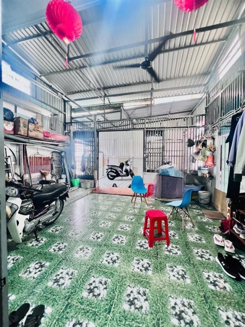 Bán nhà đường số 8, Phường Linh Trung, Thủ Đức, TP HCM. DT 108m2, sổ hồng. Giá 6.5 tỷ