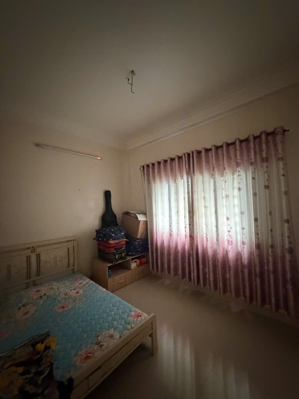 CHO THUÊ NHÀ HẺM XE 7C ĐẦU ĐƯỜNG 38 NGAY CHỢ HIỆP BÌNH GIÁ 16TR 5