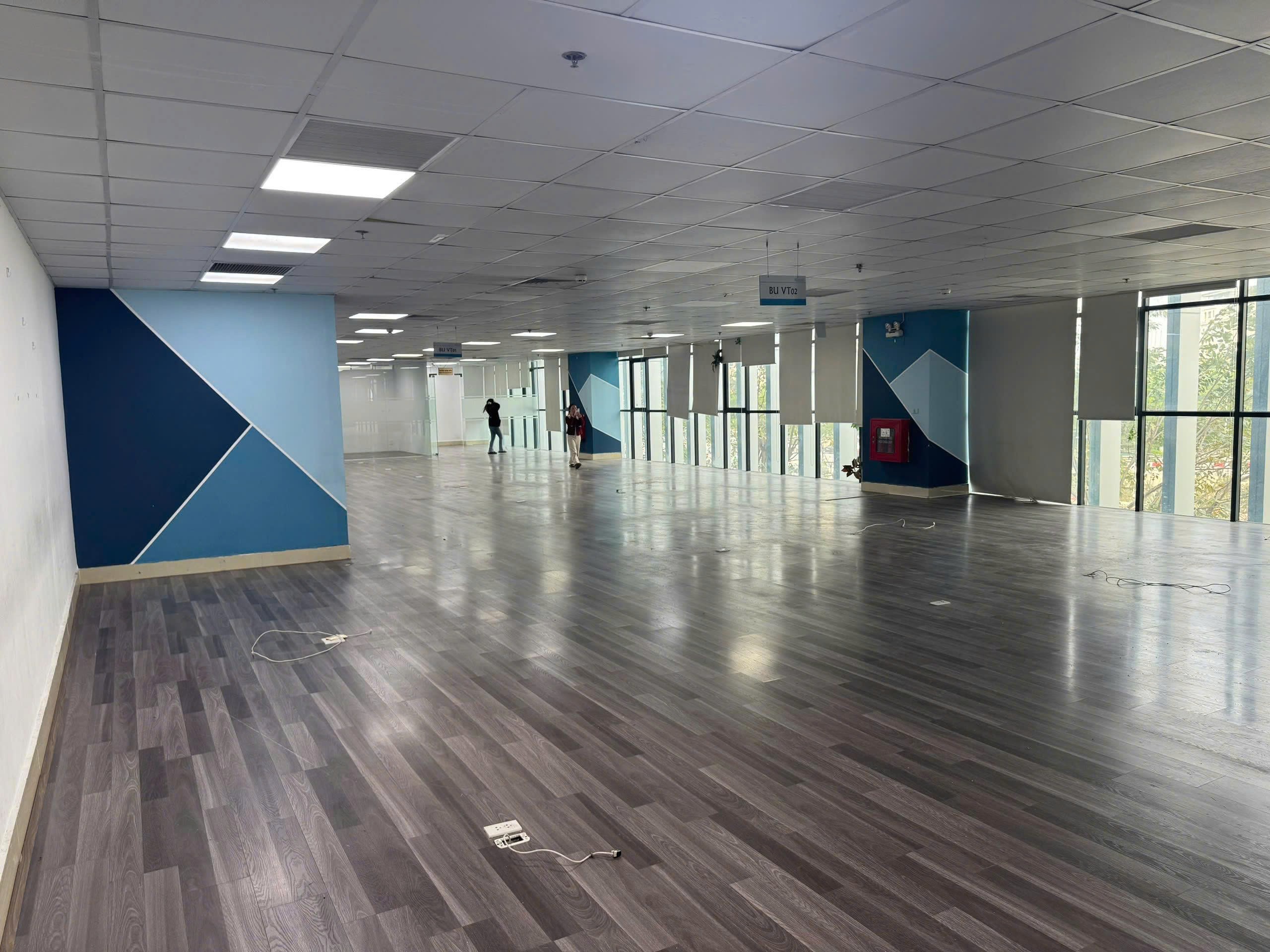 VĂN PHÒNG 430M2 MẶT TIỀN NGÃ TƯ HOÀNG QUỐC VIỆT VỚI GIÁ ALL-IN CỰC HỢP LÝ 9