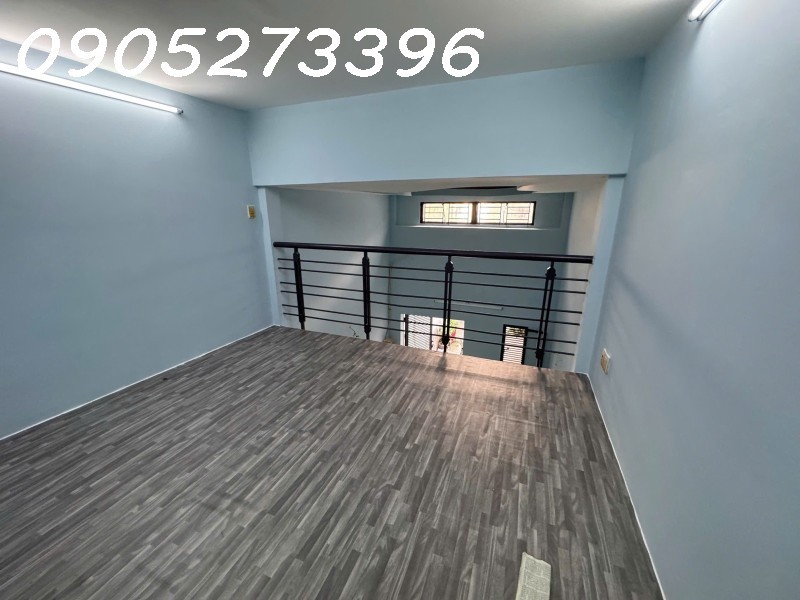 NHÀ BÁN HẺM 3 GÁC, 2 TẦNG MỚI ĐẸP VÀO Ở LIỀN, 3,5M X 13,7M ( 46.9M2) XÔ VIẾT NGHỆ TĨNH- BÌNH 2