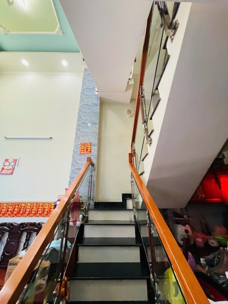 Cần bán Nhà ở, nhà cấp 4, nhà hẻm đường Lê Đình Cẩn, Phường Tân Tạo, Diện tích 40m², Giá 4.8 Tỷ 6
